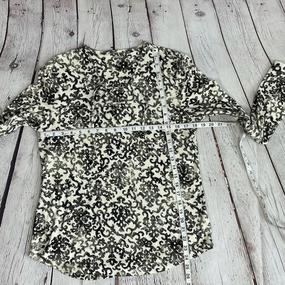 Ruff Hewn Lace Neck Top w/Gray/Black Design Medium - Picture 5 of 9